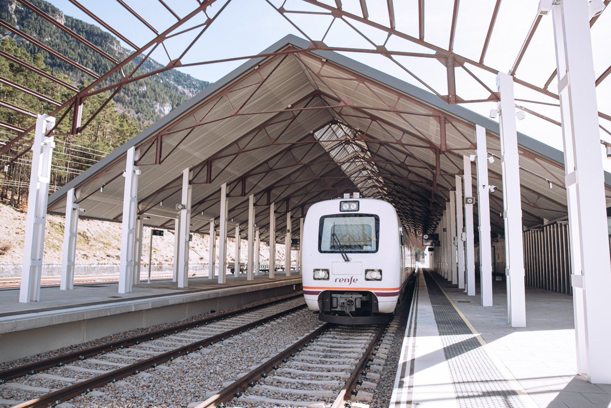 Óscar Puente tweet media