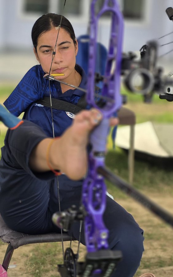 Training mode: ON. 🏹🇮🇳

Greatness is built by showing up every single day.
No matter the odds, keep going. Every day counts. ♥️