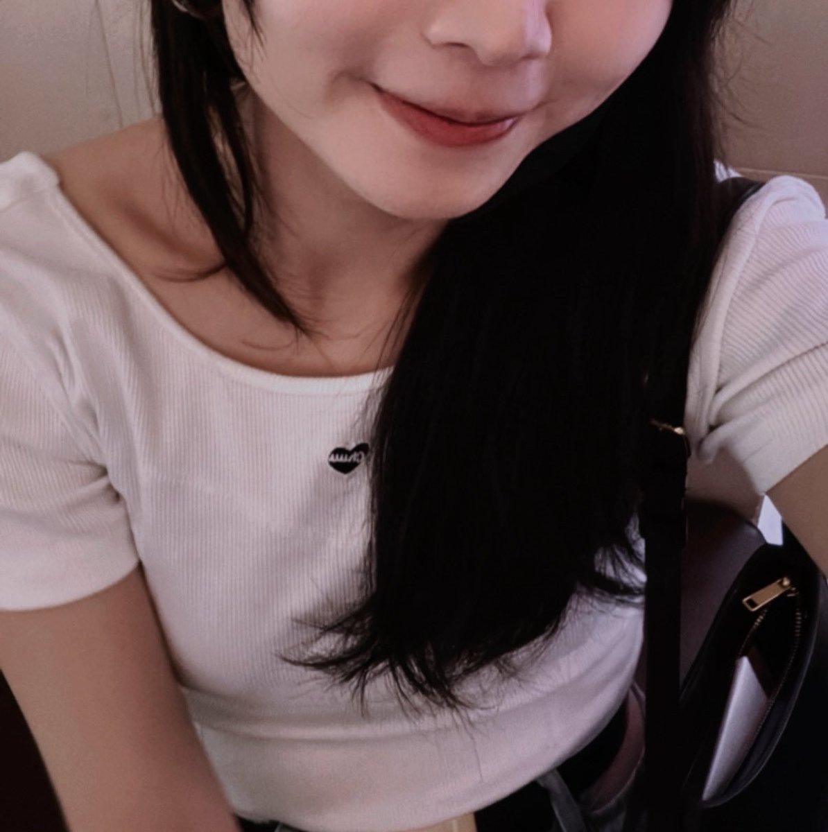 工作有壓力，
想要屌屌