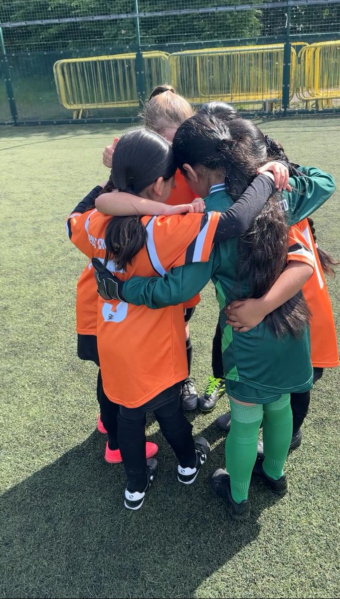 Started midway through the season and narrowly missed out on a place in the cup finals. For our u7’s to already be competing at this level is something truly special. Next season - we’re coming. Let’s go BUGirls! 🧡👏🏾