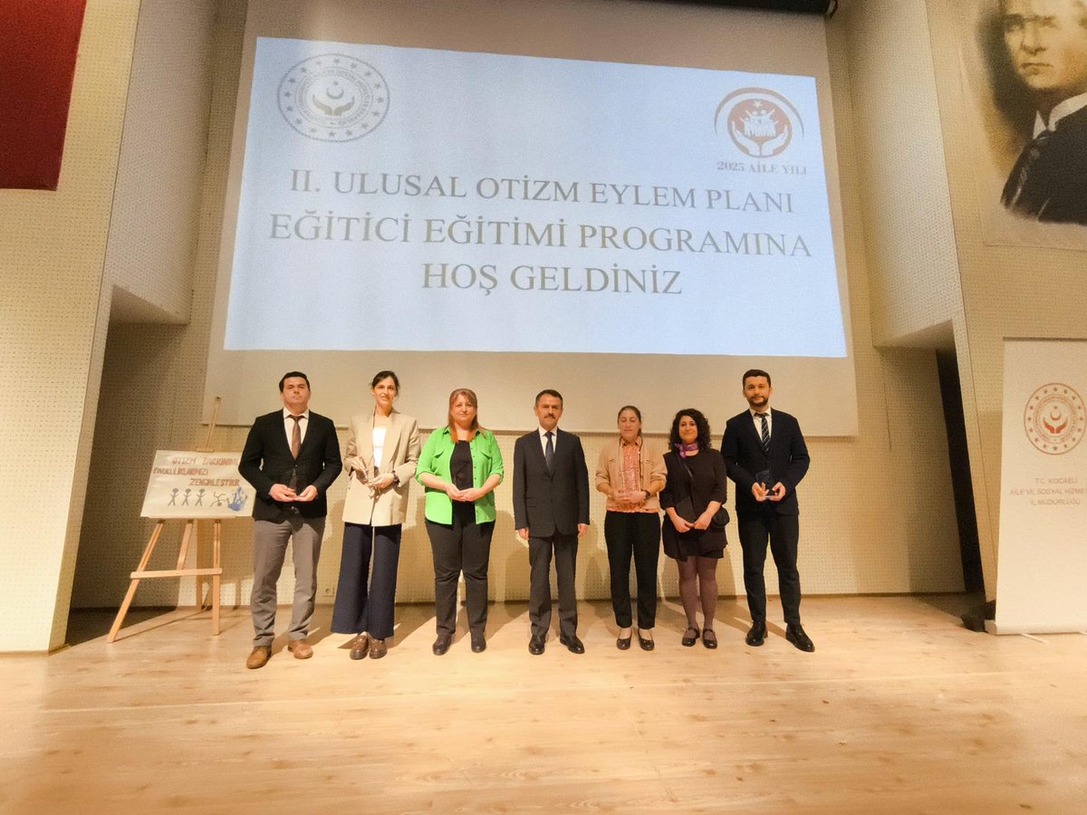 Vali İlhami Aktaş, II. Ulusal Otizm Eylem Planı Eğitici Eğitimi Programına Katıldı
⬇️
kocaeli.gov.tr/vali-ilhami-ak…