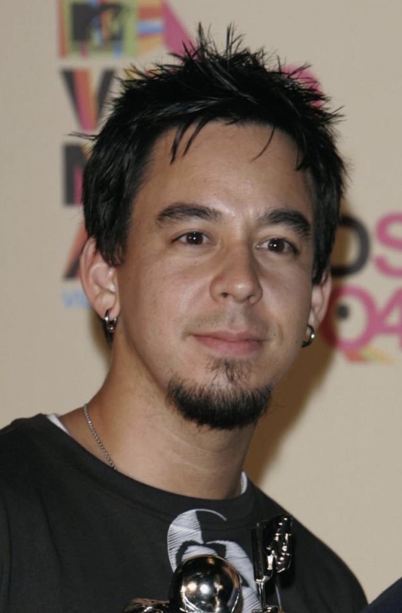 best of mike shinoda | fan account (@dailymshinoda) on Twitter photo 