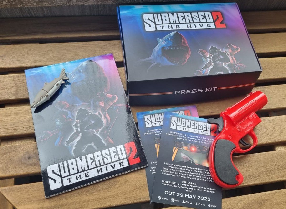 Muchas gracias a <a href="/MainLoopGames/">Main Loop</a> por este pedazo de press kit (¡tiene un pendrive de tiburón!), pronto os contaremos más por nuestra web ✍

Recuerda que Submersed 2 - The Hive estará disponible el próximo 29 de mayo, tanto en consolas como en PC.

Ten cuidado con el tiburón... 👀