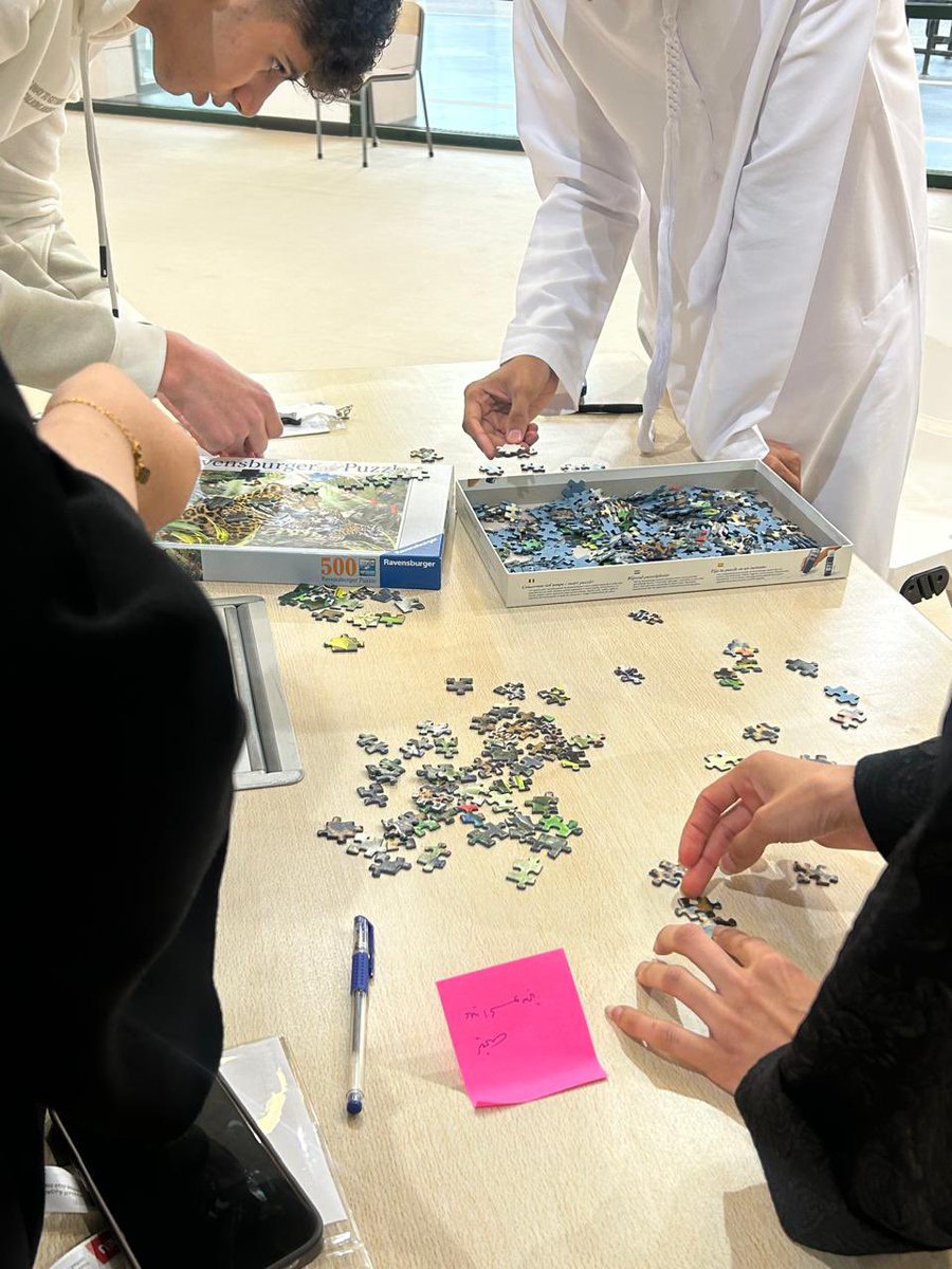 UAEUSIP's tweet photo. الألغاز مقابل الصلصال 
في I2P، استكشفنا الفرق بين إدارة وبدء الأعمال.
الإدارة = حل لغز
البدء = تشكيل صلصال.
Puzzles vs. PlayDoh
In I2P, we explored the gap between managing and starting.
Managing = solving puzzles.
Starting = molding PlayDoh.
#I2P #StartupMindset #FoundersJourney https://t.co/dU5Uoozkaw