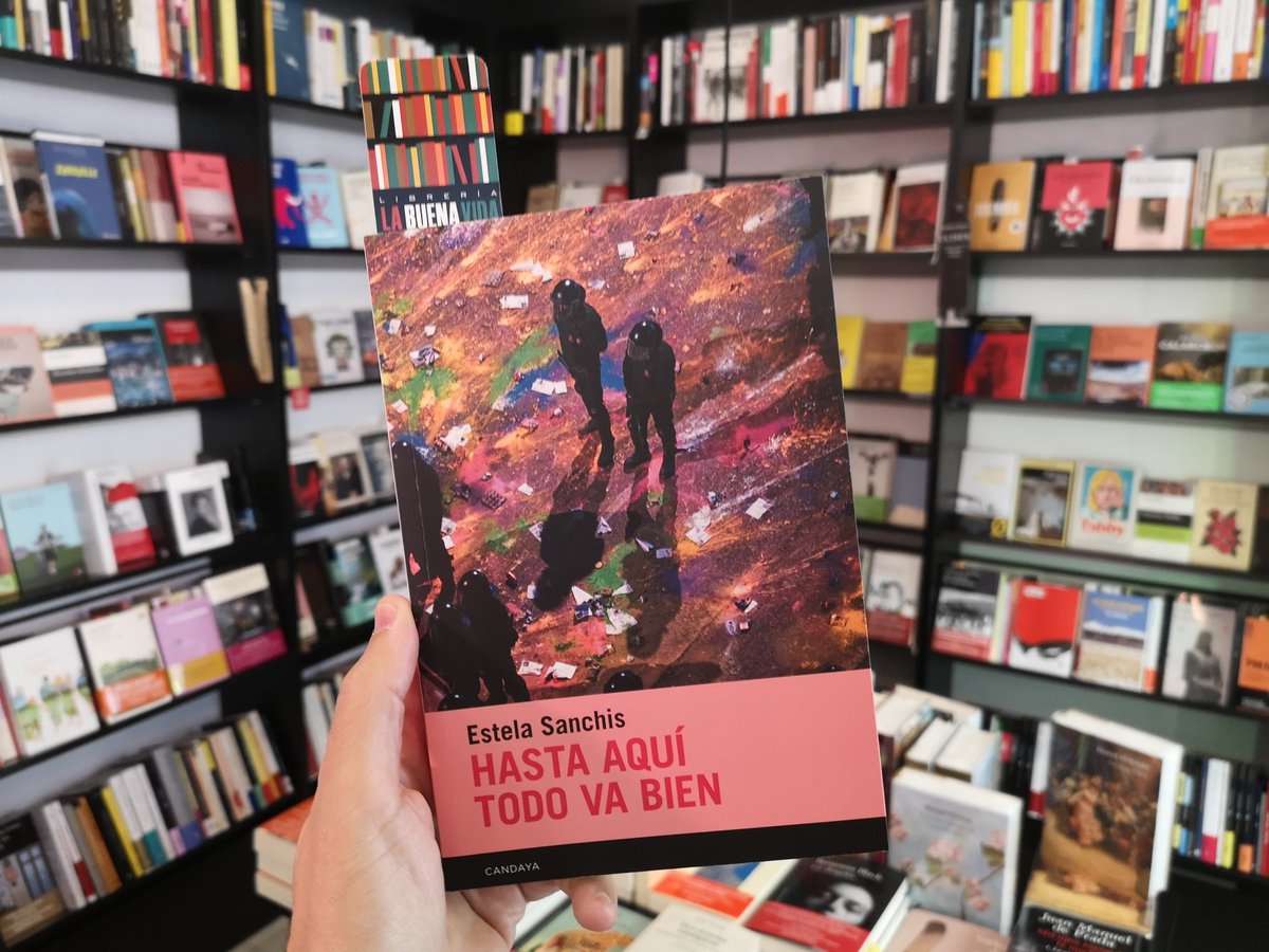 La Buena Vida (@labuenavidalib) on Twitter photo "Estela Sanchis debuta con 'Hasta aquí todo va bien' (<a href="/EdCandaya/">Editorial Candaya</a>) , una notable novela que explora los abismos del ser humano y toma en su planteamiento la concepción de la obra de arte como método y acción por encima del resultado final".
acortar.link/J68sCA
#librerías "Estela Sanchis debuta con 'Hasta aquí todo va bien' (<a href="/EdCandaya/">Editorial Candaya</a>) , una notable novela que explora los abismos del ser humano y toma en su planteamiento la concepción de la obra de arte como método y acción por encima del resultado final".
acortar.link/J68sCA
#librerías