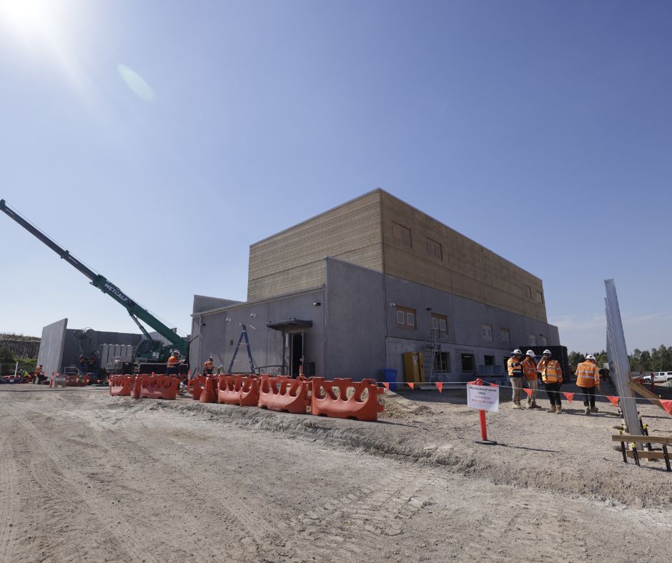 Suburban Rail Loop tweet media