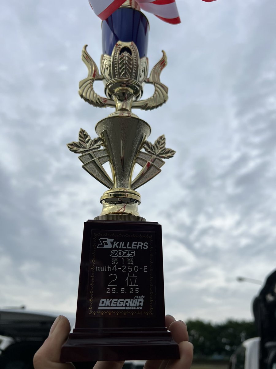 matsuken_rr_65's tweet photo. SSキラーズ 開幕戦

multi4-250E
予選P3
決勝P2でした

予選はベスト微更新！（誤差😅）
決勝はホールショット決めれました！
が、勇磨君は遠かったです😢

まだまだ発展途上、伸び代たくさん！

そして練習用タイヤが今回のSキラでお亡くなりに😭
レベルアップして新品タイヤ入れてリベンジしたい…！ https://t.co/YQbzlBhW3o