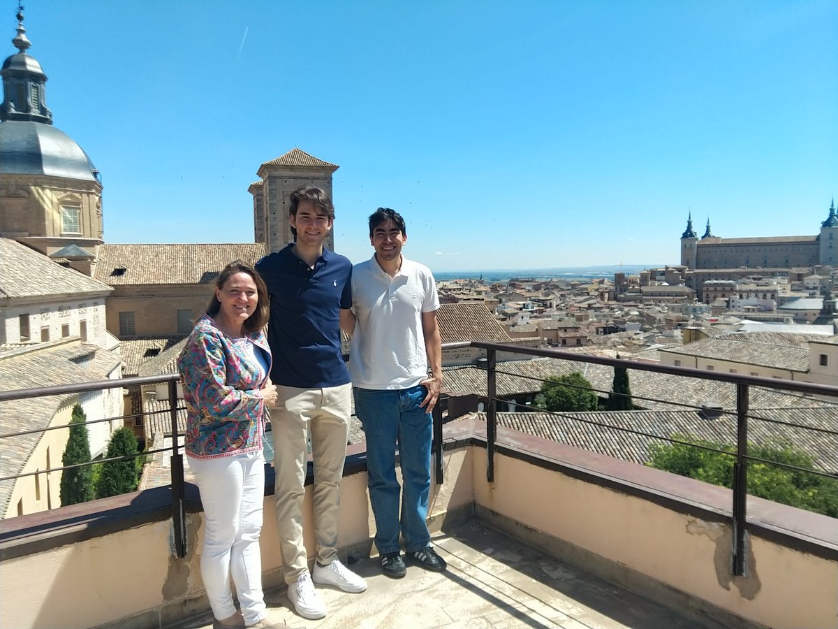 Cátedra del Tajo UCLM-SOLISS (@catedradeltajo) on Twitter photo Damos la bienvenida a Bennett y a Daniel, dos estudiantes de la <a href="/UWMadison/">UW–Madison</a> (EEUU). Inician una estancia de dos meses en Toledo en la que nos ayudarán en nuestras investigaciones sobre los ríos de la cuenca del #Tajo.
Welcome! Damos la bienvenida a Bennett y a Daniel, dos estudiantes de la <a href="/UWMadison/">UW–Madison</a> (EEUU). Inician una estancia de dos meses en Toledo en la que nos ayudarán en nuestras investigaciones sobre los ríos de la cuenca del #Tajo.
Welcome!