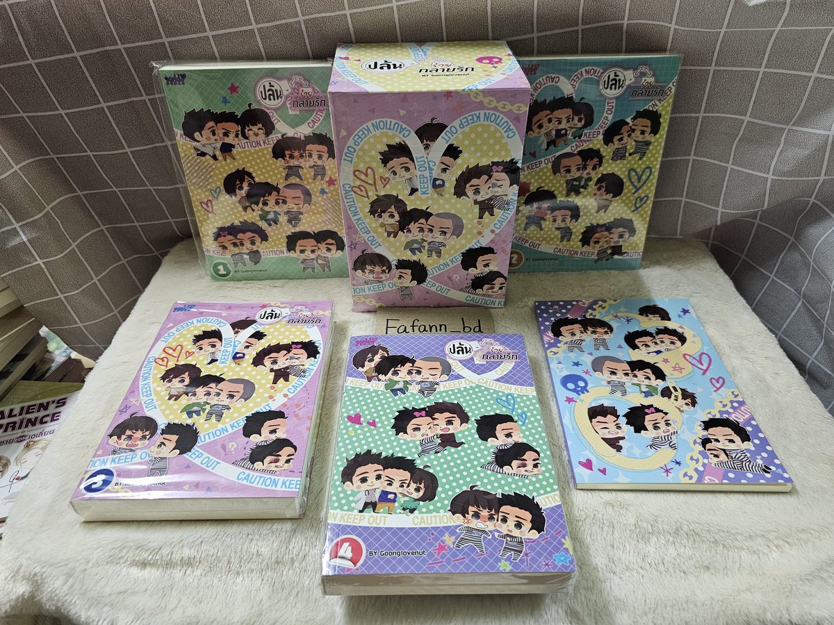 crazyme_49's tweet photo. ♦️ Boxset ปล้นร้ายกลายรัก 4 เล่ม + สมุดโน้ต
✨️ 1,500 รวมส่ง (จาก 2,300)

🧸 สนใจ dm ขอดูรูปเพิ่มเติมได้นะคะ
#ปล้นร้ายกลายรัก #นิยายวาย #นิยายวายมือสอง #ส่งต่อนิยายวาย https://t.co/pFXOpKb4po