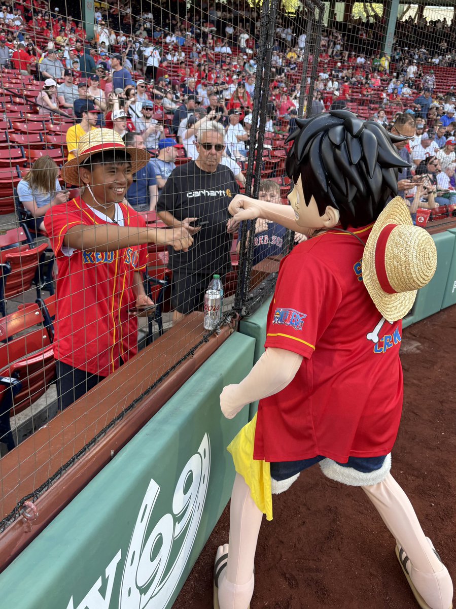 【レッドソックスとのコラボレポ⚾️】

5.3(土)アメリカで開催された
ボストン・レッドソックスとの
コラボゲームの当日の様子を動画でお届け！

ルフィによる始球式や限定グッズの配布など
会場は大盛り上がり🔥

▼YouTubeでみる
youtu.be/9M9P3Tw40AM

#OP_globalinfo
#ONEPIECE
#REDSOX