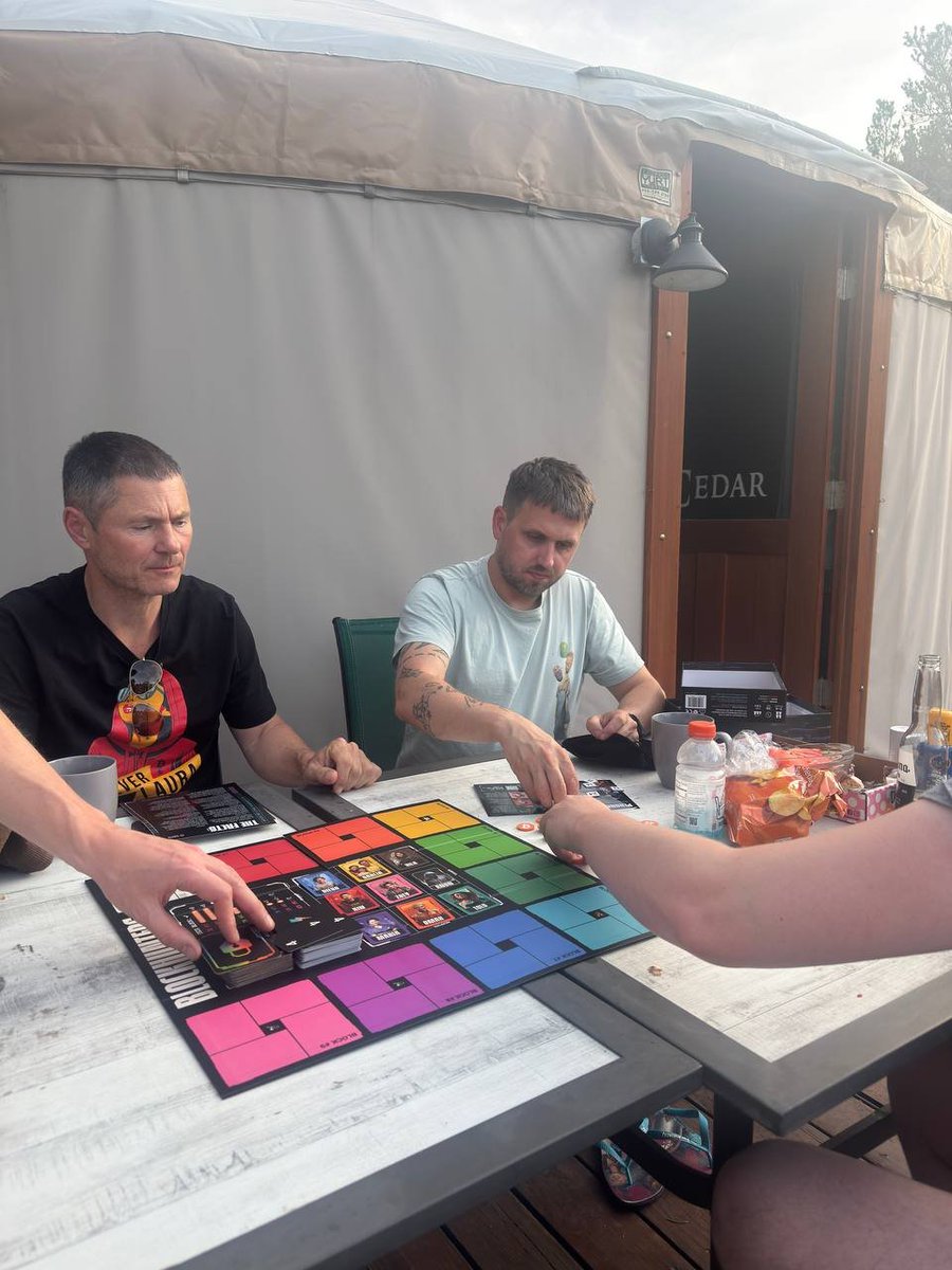 blockhunters_'s tweet photo. Name a better combination! 👀

🍺 Board games, beers and #bitcoin friends.

cc @Bart_Mol https://t.co/vdtjcjOnfb