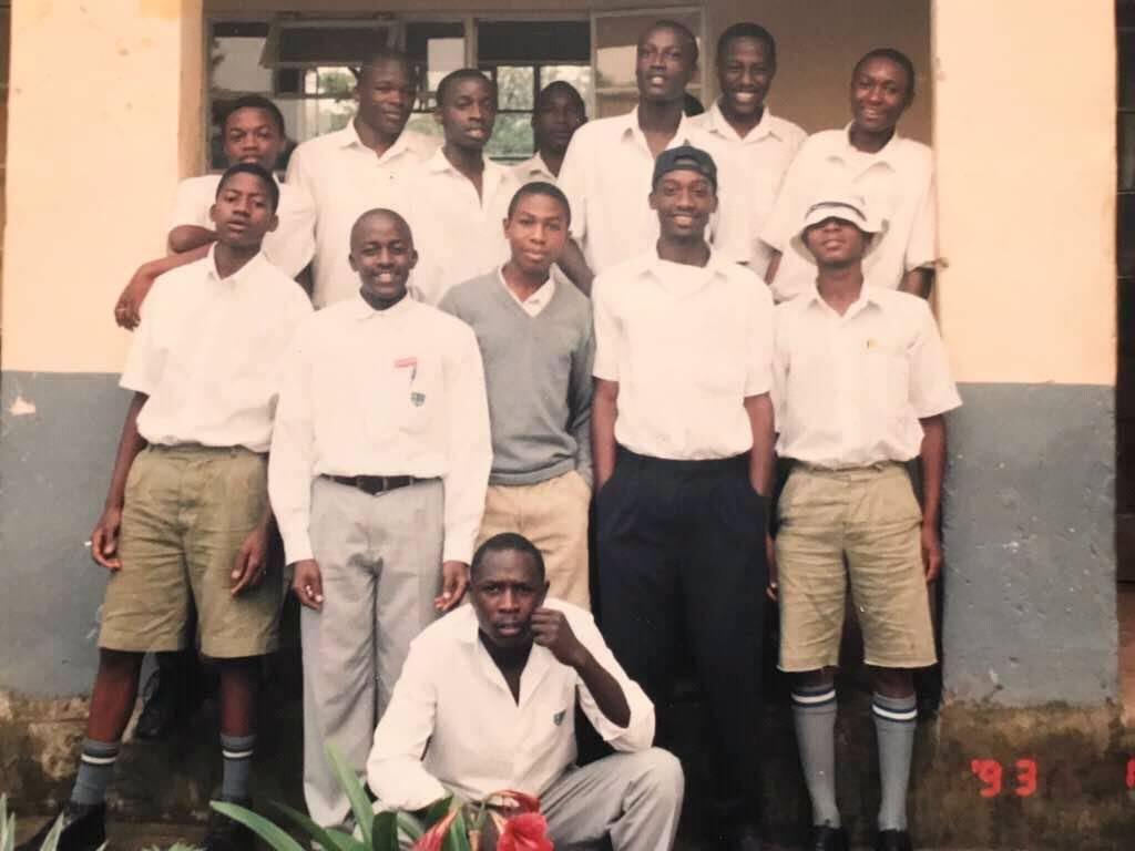 NtareStories's tweet image. In the build up to the #NSOBADinner25, we would like to create a timeless #NtareThrowbacks thread with that one picture you've kept from your time at @Ntare_School. We go live at 6pm.
The most engaged throwbacks stand a chance to win a ticket to the dinner. @Official_NSOBA
