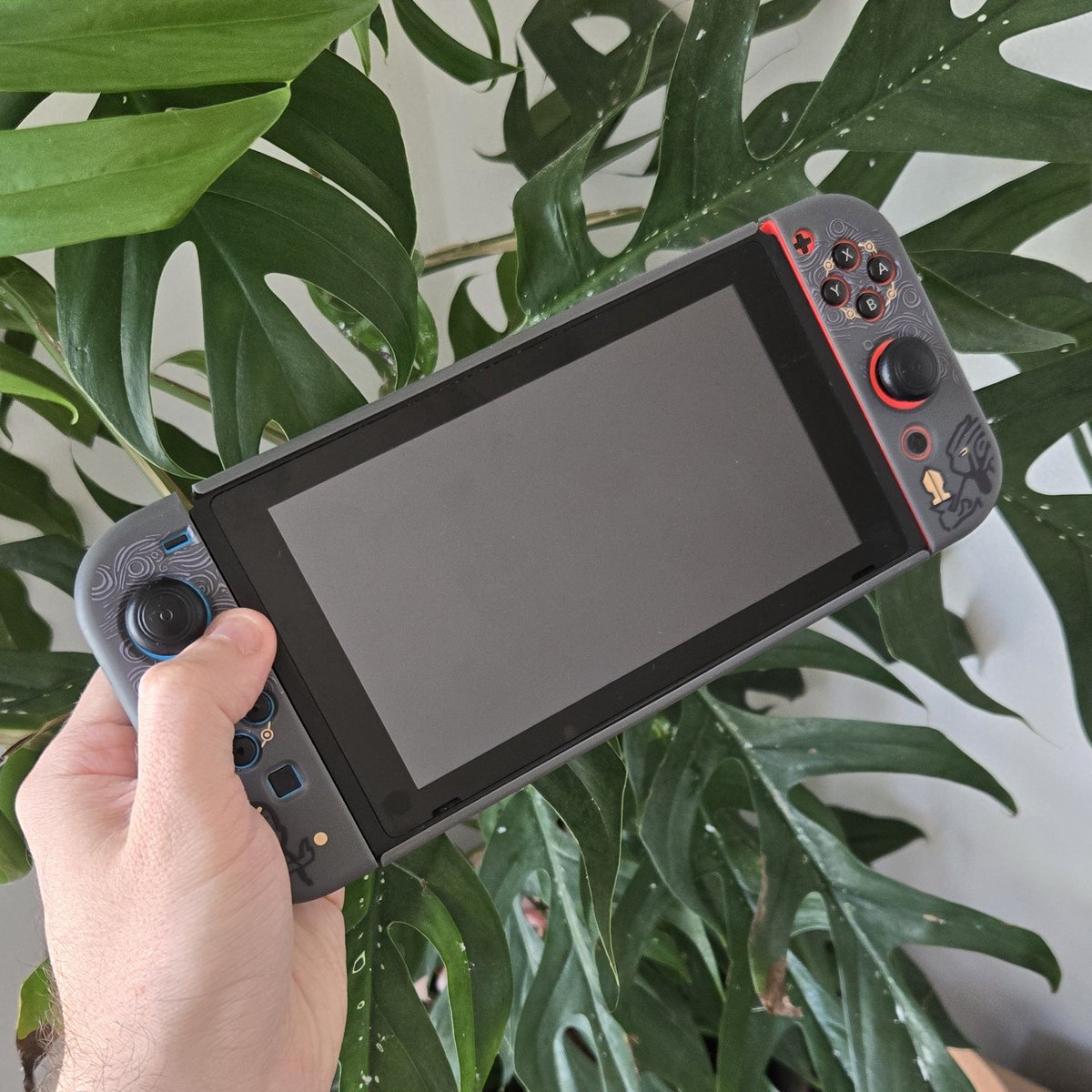 Julian  tweet media