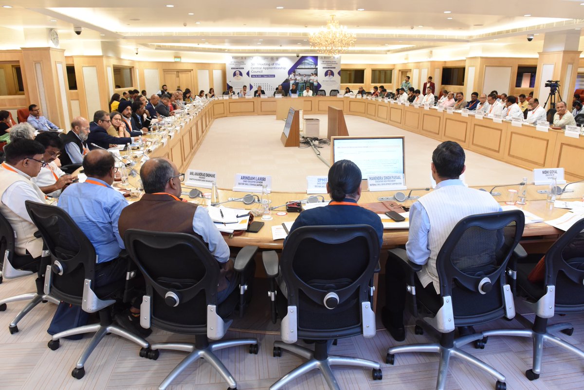 Hon’ble Minister of State (I/C) for Skill Development &amp; Entrepreneurship, Shri <a href="/jayantrld/">Jayant Singh</a>, chaired the 38th Central Apprenticeship Council meeting.

Key discussions focused on strengthening the apprenticeship ecosystem through digital &amp; virtual modes, Degree Apprenticeships under