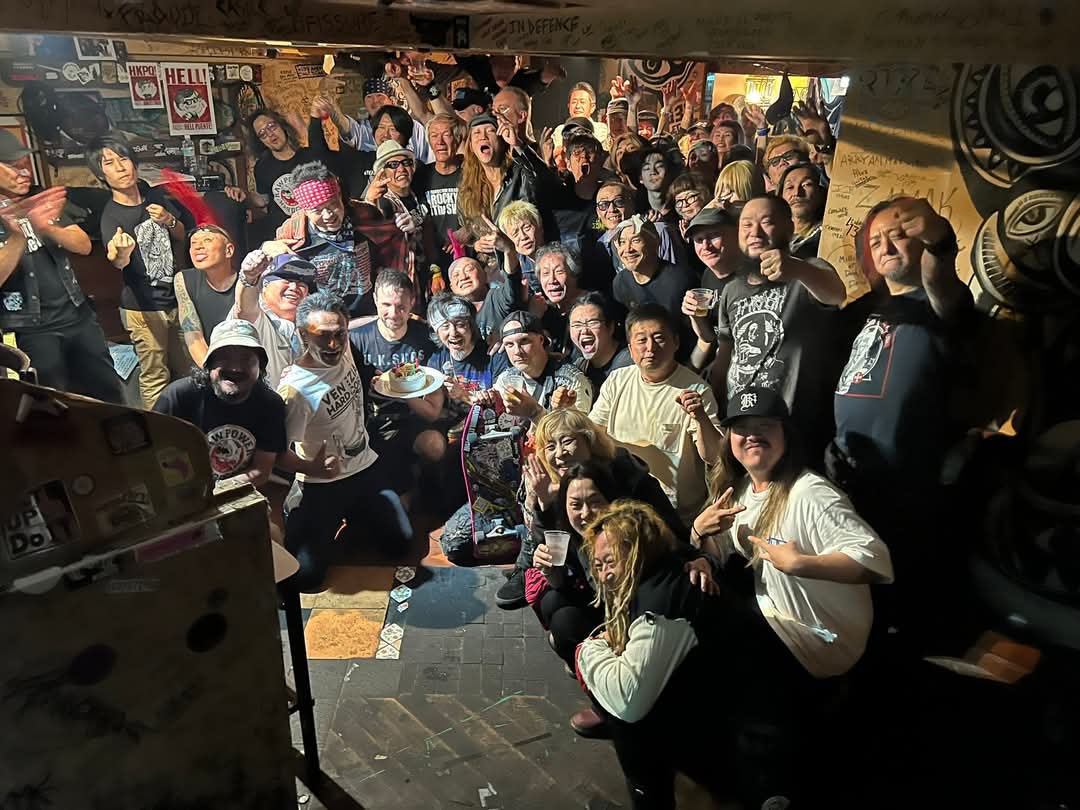 INUIROCKET's tweet photo. 5/25凄まじい1日🔥
FEVER WEEDER pre
RAW POWER JAPANTOUR FINAL
西横浜ELPUENTE
超満員90人超え!ご来場の皆様ありがとうございました!
#RAWPOWER
#MADCONFLUX
#BOUND
#ROCKYandtheTHESWEDEN
#FEVERWEEDER https://t.co/H6uGL9mils