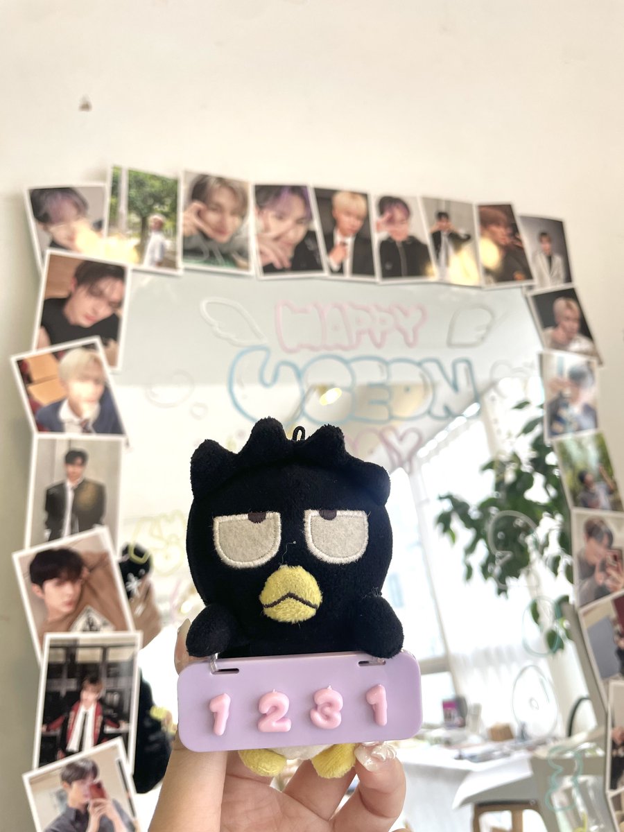 Capricorn_JM's tweet photo. 우리 승용아~
생일축하해..!🖤🖤🖤
그동안 마니마니 고맙고 앞으로도 잘 부탁해🫧
같이 행복하장🫂

#행운이_가득가득_유건이날 https://t.co/TitLHXvg0v