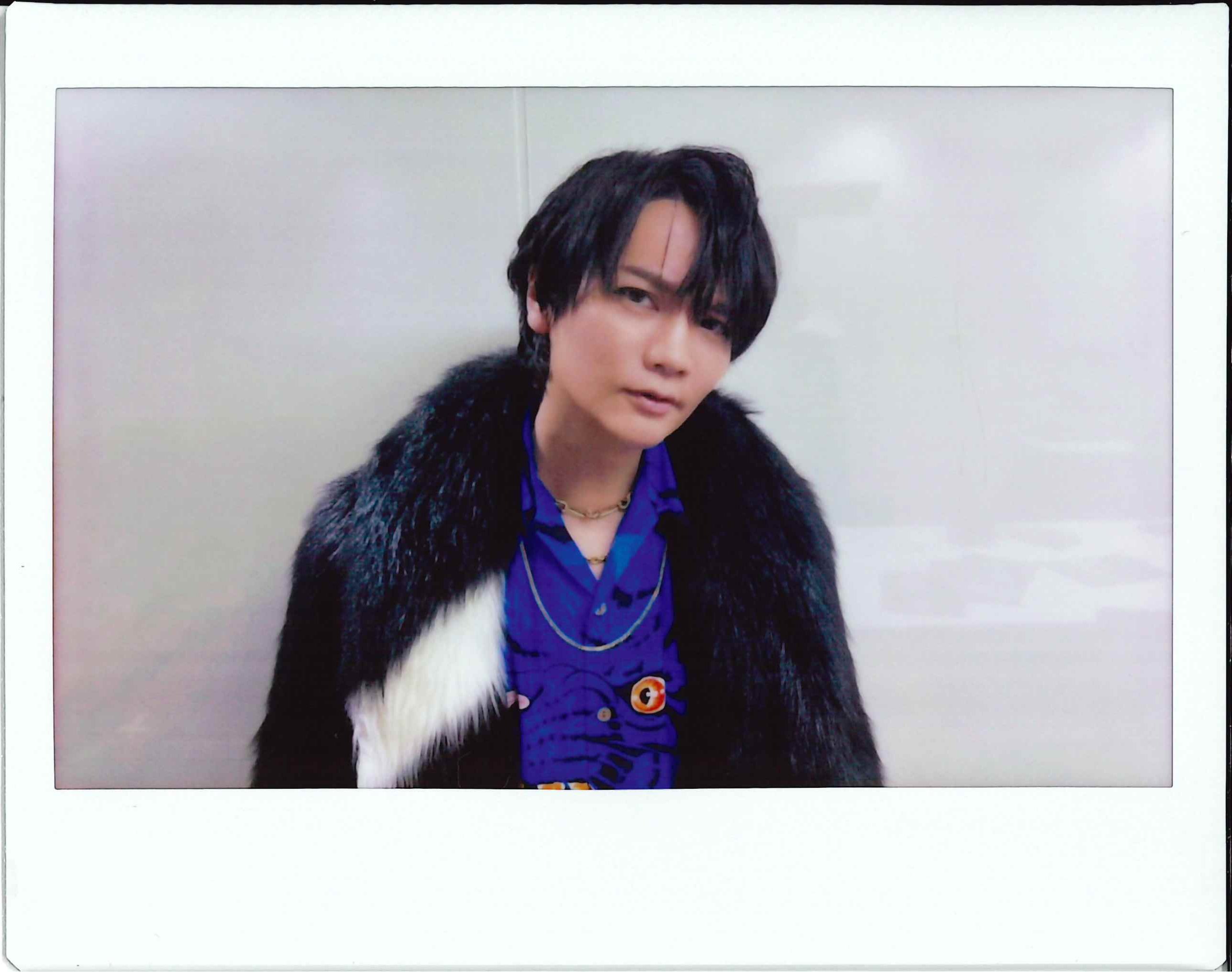 Amazon.co.jp: 浅沼晋太郎 サイン入りチェキ : おもちゃ