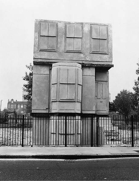 Rachel Whiteread, House, 1993 #WomensArt