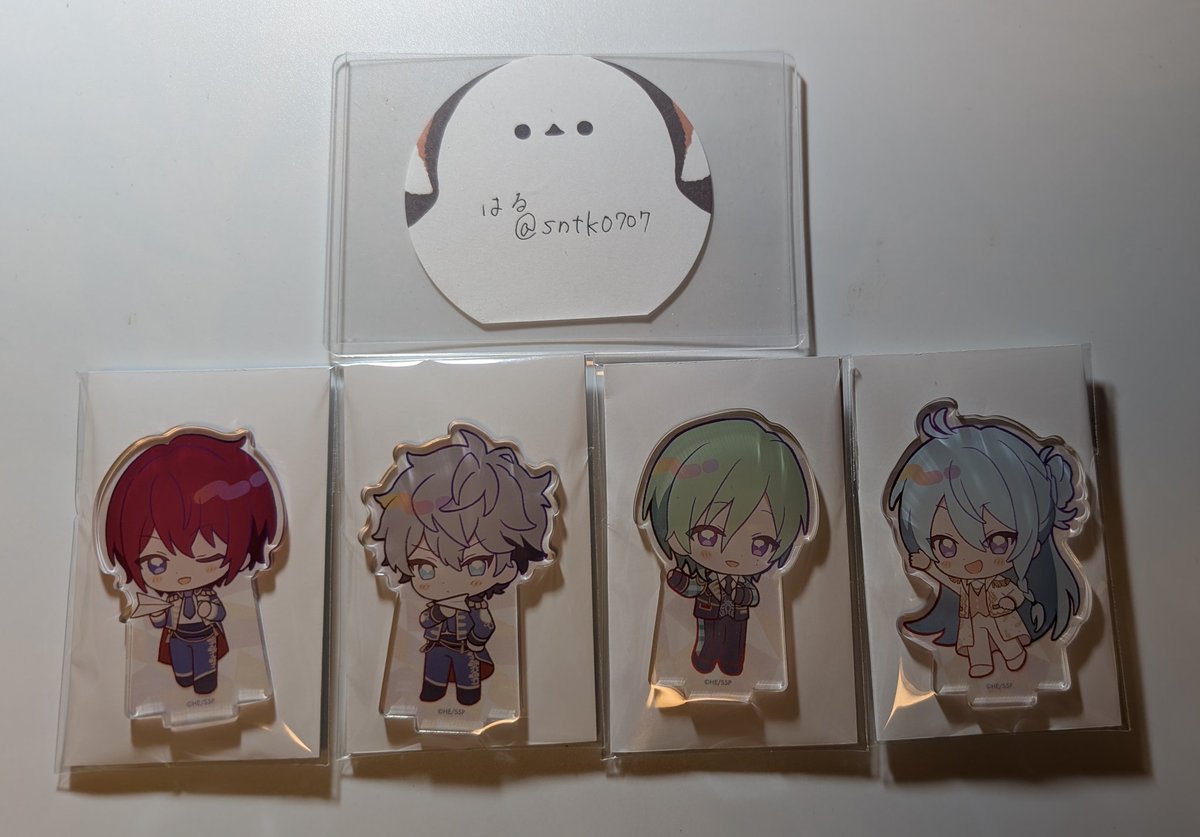 【交換】あんスタ　アニカフェ　スタフォニ　アクスタ

譲:司·泉·巽·渉

求:レオ

友人分で探しております。
郵送交換希望。
お気軽にお声がけください。