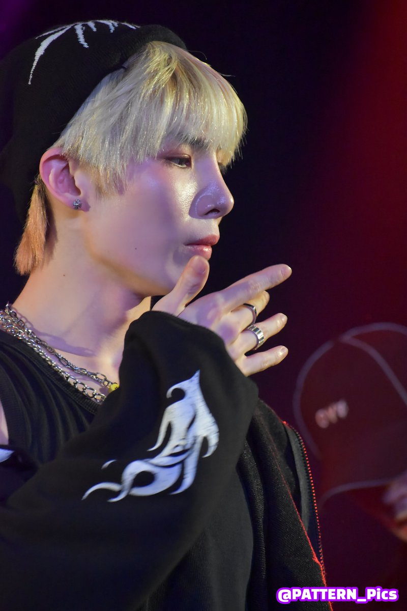 PATTERN_Pics's tweet photo. 20250525
#패턴 #pattern
#KStage_O
#JStage_O
#K_SQUARE
#쿄 #Kyo
@Pattern_Kyo
@jp_pattern
#KPOP https://t.co/8mcNwbmD96