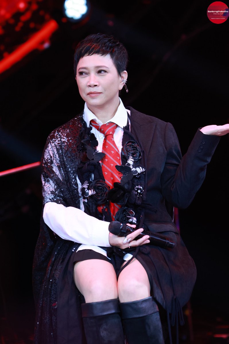 Bunterngonline's tweet photo. "แอม-ธามไท-เบน"ในงานแถลงข่าว "The Voice Pride 2025" เปิดตัว Special Program ครั้งแรกในโลกฉลอง Pride Month 

#ampdidi 
#TIMETHAI 
#benchalatit
#TheVoicePride
#TheVoiceTH https://t.co/unv6B3aqW5