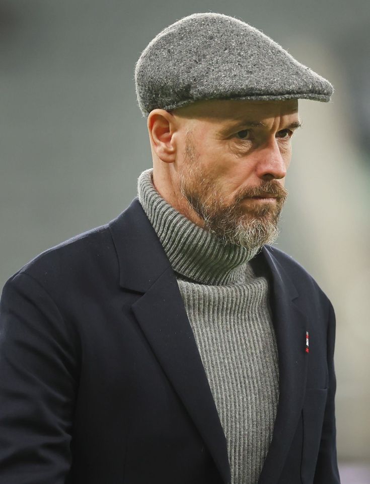 حسم نادي باير ليفركوزن الألماني ملف التعاقد مع المدير الفني الهولندي إريك تين هاج، لخلافة الإسباني تشابي ألونسو الذي يقترب من قيادة ريال مدريد.