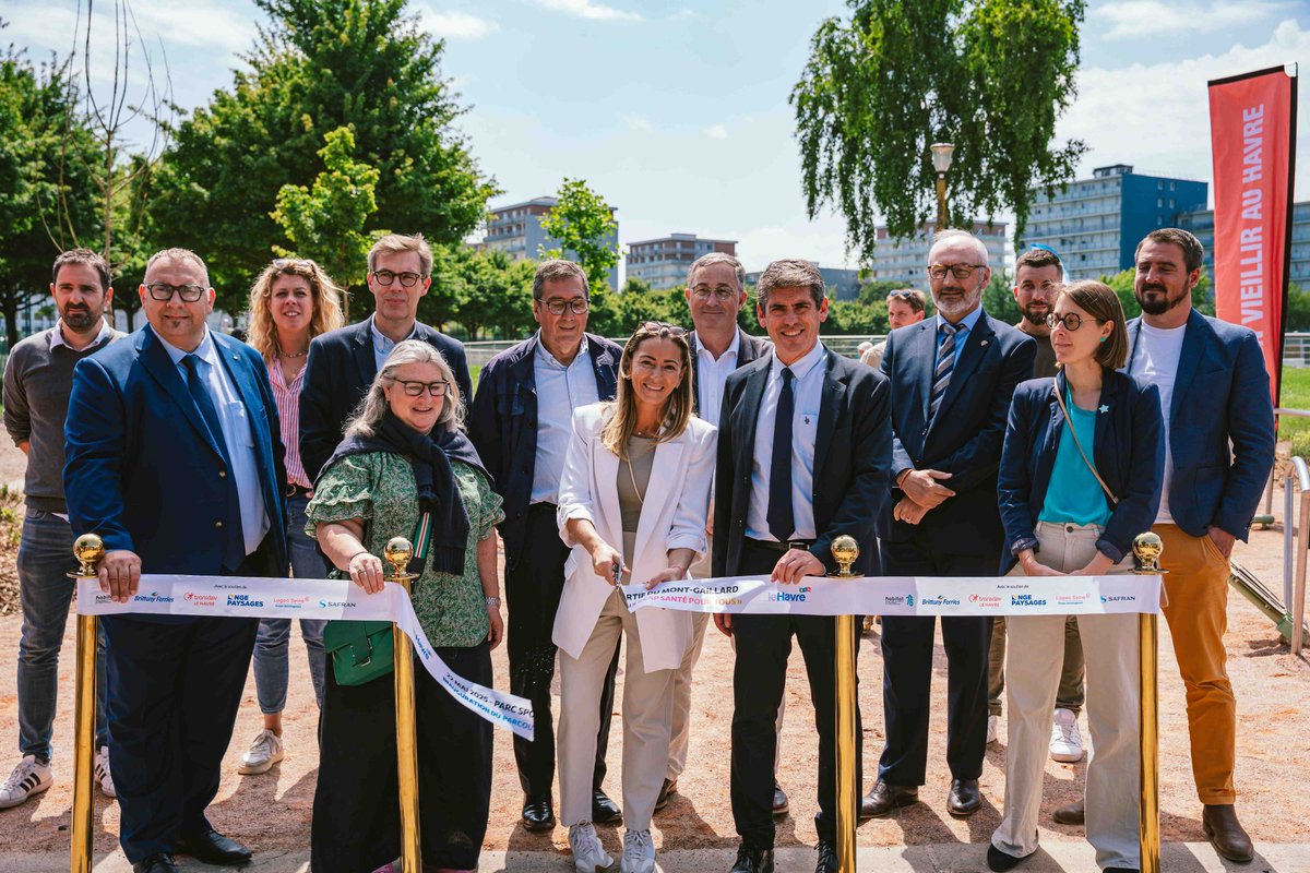 GdParisDurable's tweet photo. #CapSantéPourTous à @VilleduHavre : le 1er parcours santé 100% PMR ♿ Un grand merci à Ville du Havre et à M. le Maire @EPhilippe_LH  d'avoir permis l'accueil de ce beau projet inclusif.Bravo aux partenaires @BrittanyFerries @nge @Transdev @LogeoSeine @SAFRAN @Habitat76etvous https://t.co/i3lWuazLkX
