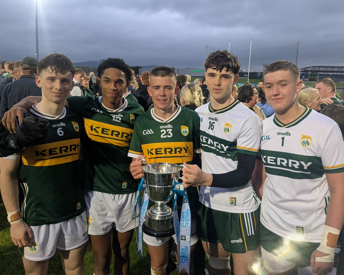 Massive well done to our Mounthawk students David Sargent, Alex Tuohy, Conor McGibney, Seán Sargent and Ruairí Kennedy on Kerry’s Minor Munster Final win over Cork on Friday night!