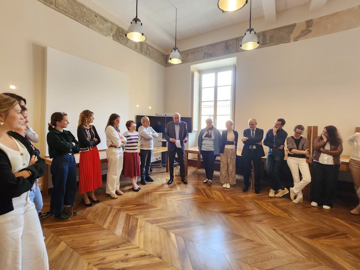 Tribunal Judiciaire de Chambéry (@tjchambery) on Twitter photo Le <a href="/TJChambery/">Tribunal Judiciaire de Chambéry</a> souhaite une belle retraite à Philippe L.N
Merci pour tout le travail accompli 🙏
À bientôt 😊
#communautedetravail
#justice
#retraite Le <a href="/TJChambery/">Tribunal Judiciaire de Chambéry</a> souhaite une belle retraite à Philippe L.N
Merci pour tout le travail accompli 🙏
À bientôt 😊
#communautedetravail
#justice
#retraite