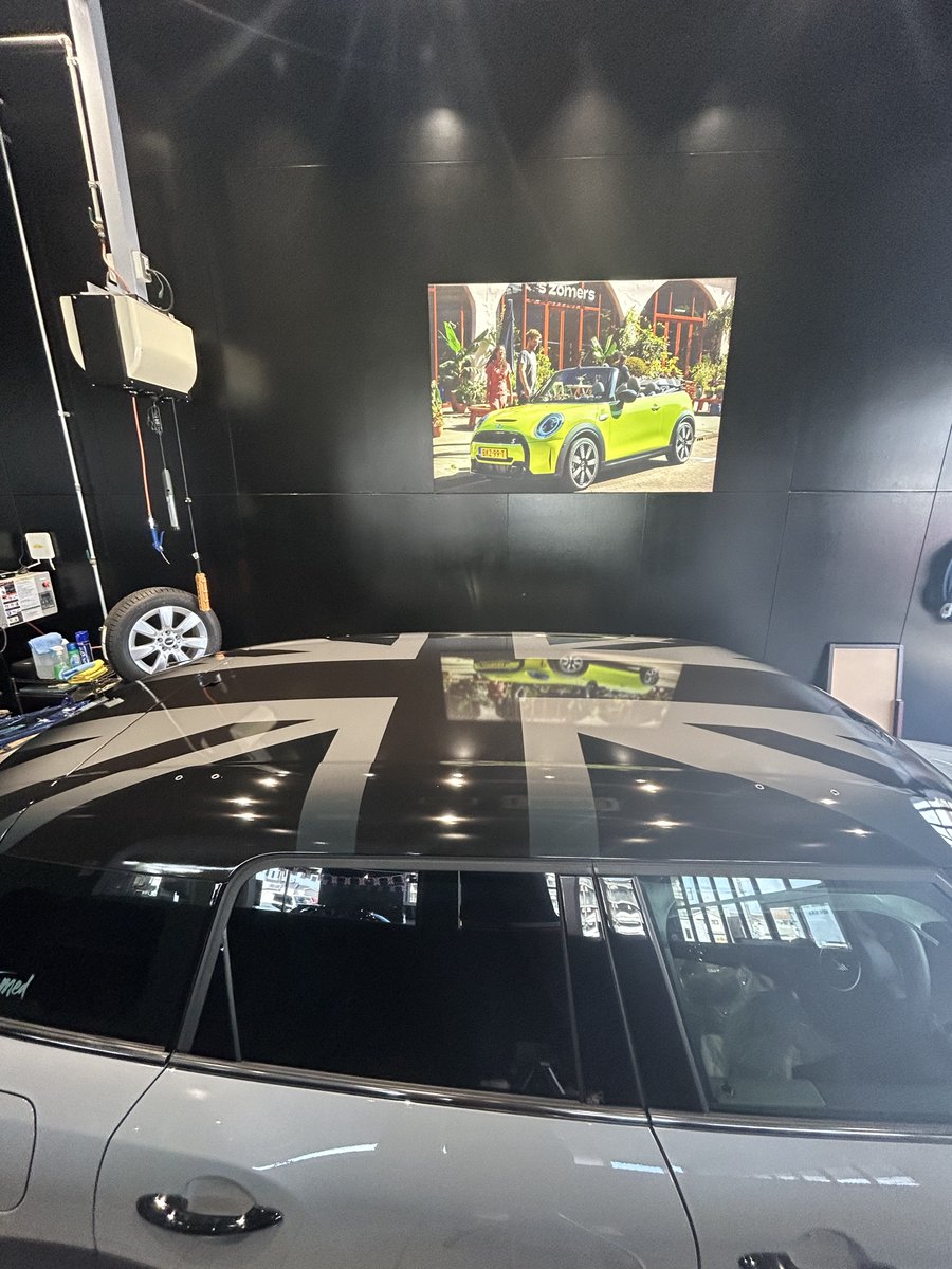 YOLO_CARWRAP's tweet photo. #MINI
#CABANA
#カーラッピング
#ルーフラッピング
#ユニオンジャック
#YOLO https://t.co/MwHXMVyLCX