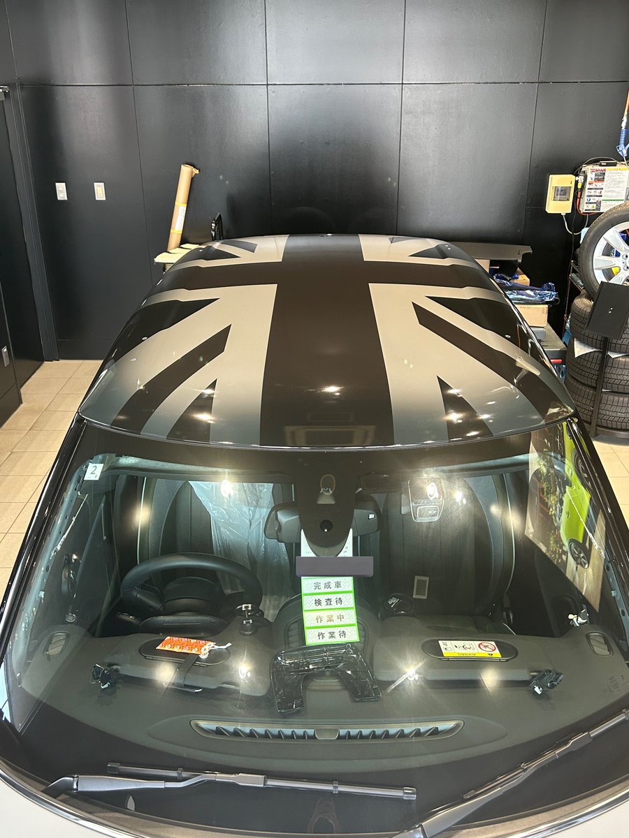YOLO_CARWRAP's tweet photo. #MINI
#CABANA
#カーラッピング
#ルーフラッピング
#ユニオンジャック
#YOLO https://t.co/MwHXMVyLCX