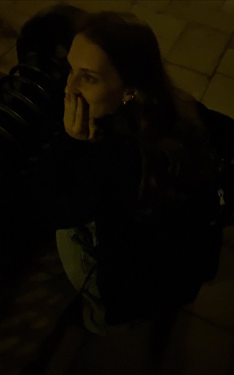 “clara sei davanti al comune”