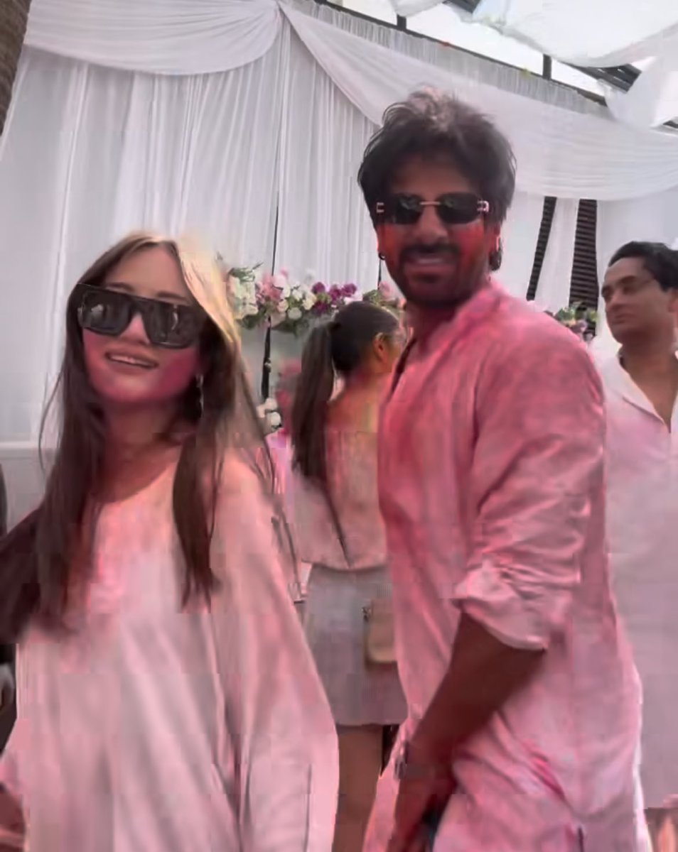 Abhira_27 (@abhira_27) on Twitter photo The fact that both Chum and Karan are lead actors in movies now!! 🥹🥳💕 So satisfying and wholesome!
Humare HERO HEROINE!!
Congratulations 🎉
<a href="/chumdarang/">Chum Darang</a> <a href="/KaranVeerMehra/">Karan Veer Mehra</a>
#ChumVeer #ChumDarang #KaranVeerMehra The fact that both Chum and Karan are lead actors in movies now!! 🥹🥳💕 So satisfying and wholesome!
Humare HERO HEROINE!!
Congratulations 🎉
<a href="/chumdarang/">Chum Darang</a> <a href="/KaranVeerMehra/">Karan Veer Mehra</a>
#ChumVeer #ChumDarang #KaranVeerMehra
