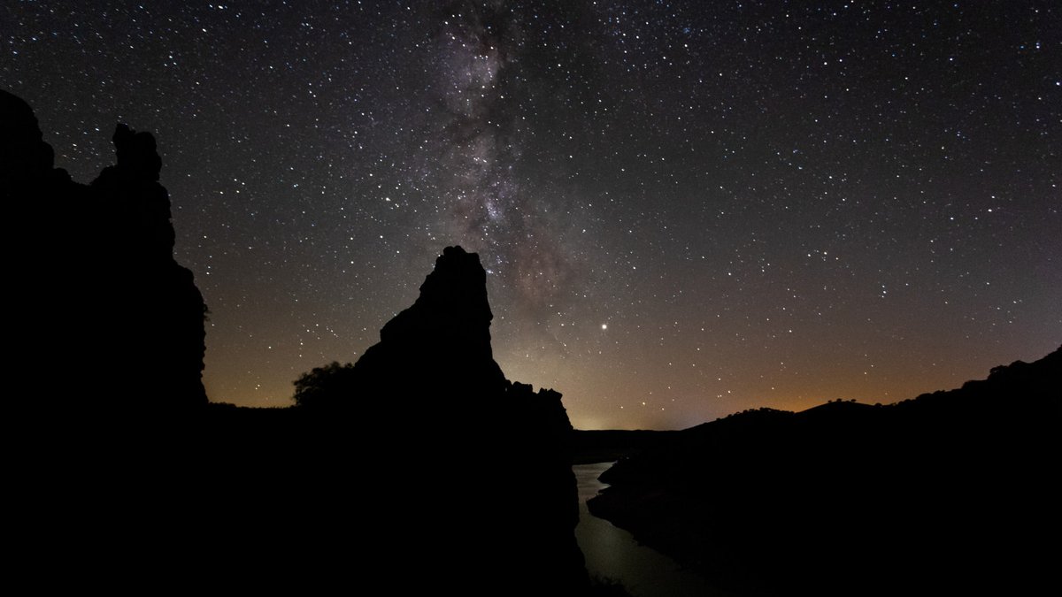 Spain (@spain) on Twitter photo Monfragüe gives you birds by day and stars by night 🌠 A wild natural stage for astrotourism lovers.
👉 travelspain.info/StargazingSpain
#visitspain #youdeservespain #SpainSustainable #Cáceres <a href="/extremadura_tur/">Extremadura Turismo</a> Monfragüe gives you birds by day and stars by night 🌠 A wild natural stage for astrotourism lovers.
👉 travelspain.info/StargazingSpain
#visitspain #youdeservespain #SpainSustainable #Cáceres <a href="/extremadura_tur/">Extremadura Turismo</a>