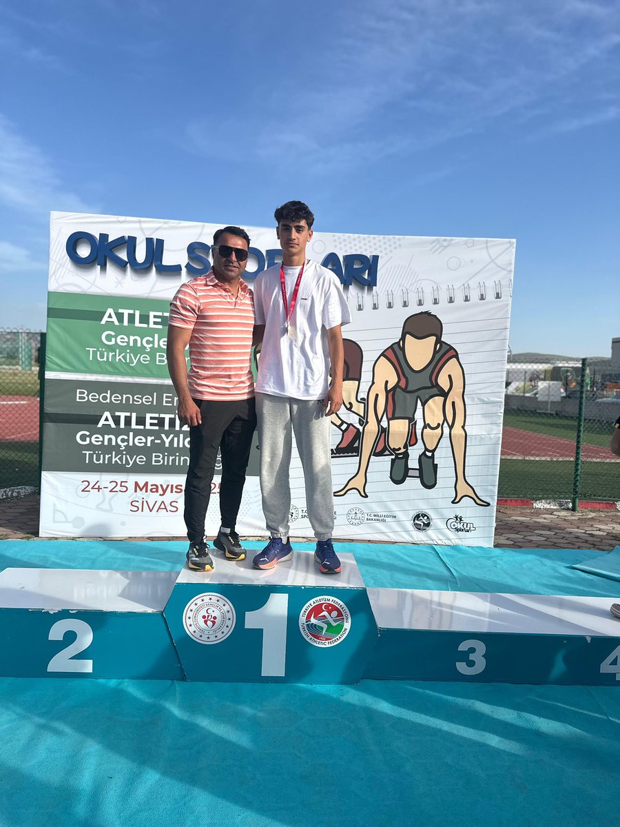 24-25 Mayıs tarihleri arasında Sivas’ta düzenlenen Okullararası Gençler Puanlı Atletizm Türkiye Birinciliği Yarışmaları’nda sporcularımız önemli dereceler elde etti. 👏

🔗 galatasaray.org/haber/amator-s…