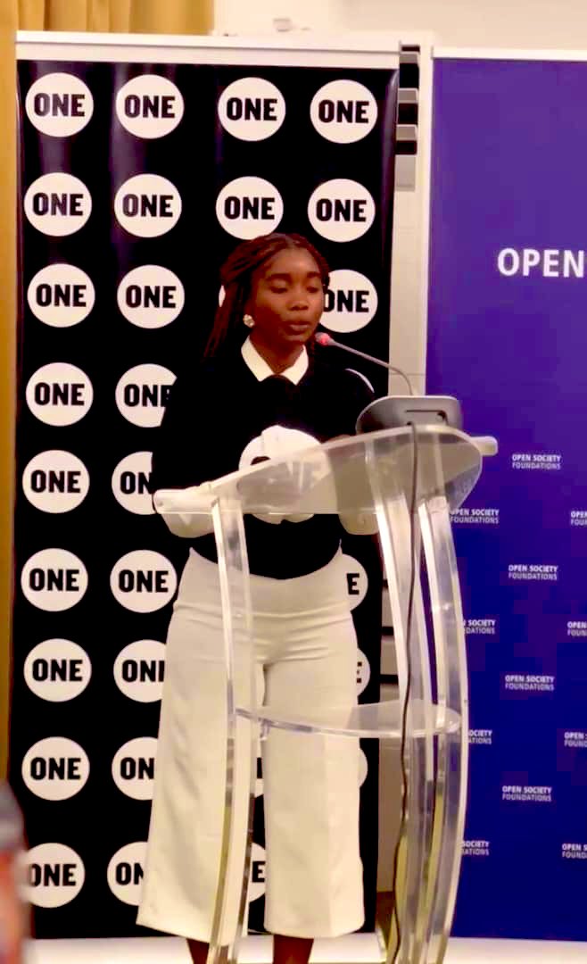 oneenafrique's tweet photo. Retour en images sur notre célébration d’ #Africa2025 avec nos partenaires et participants dans la salle. 
Thématique: Réparations pour les Africains: reconquérir la dignité et renforcer la redevabilité 
#SocialJustice #Accountability https://t.co/hpnQxEOTgQ