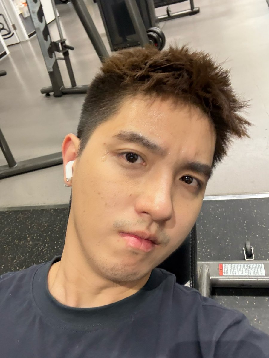 Capman20's tweet image. 累哭了😢