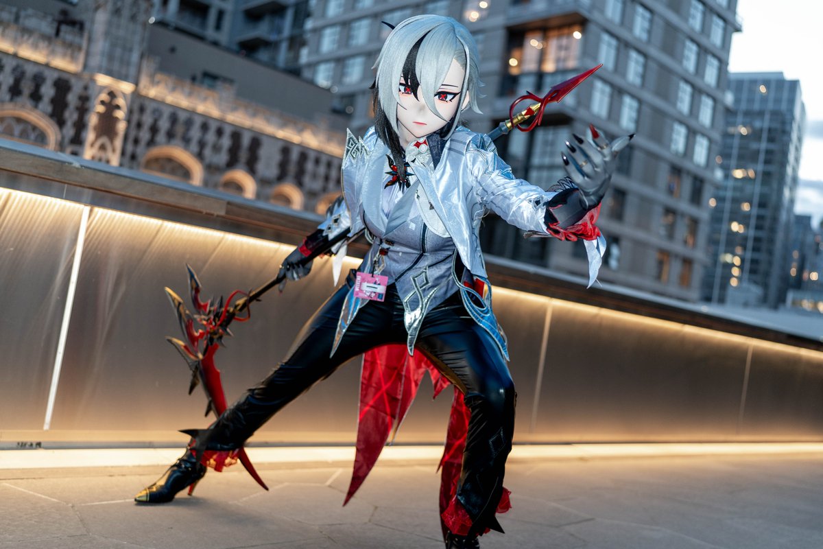 "Still... not strong enough to defeat me"

📸&amp;🪄: <a href="/rururore/">RURU</a> 

#kigurumi #着ぐるみ #Arlecchino #GenshinImpact #sakuracon2025 #cosplay