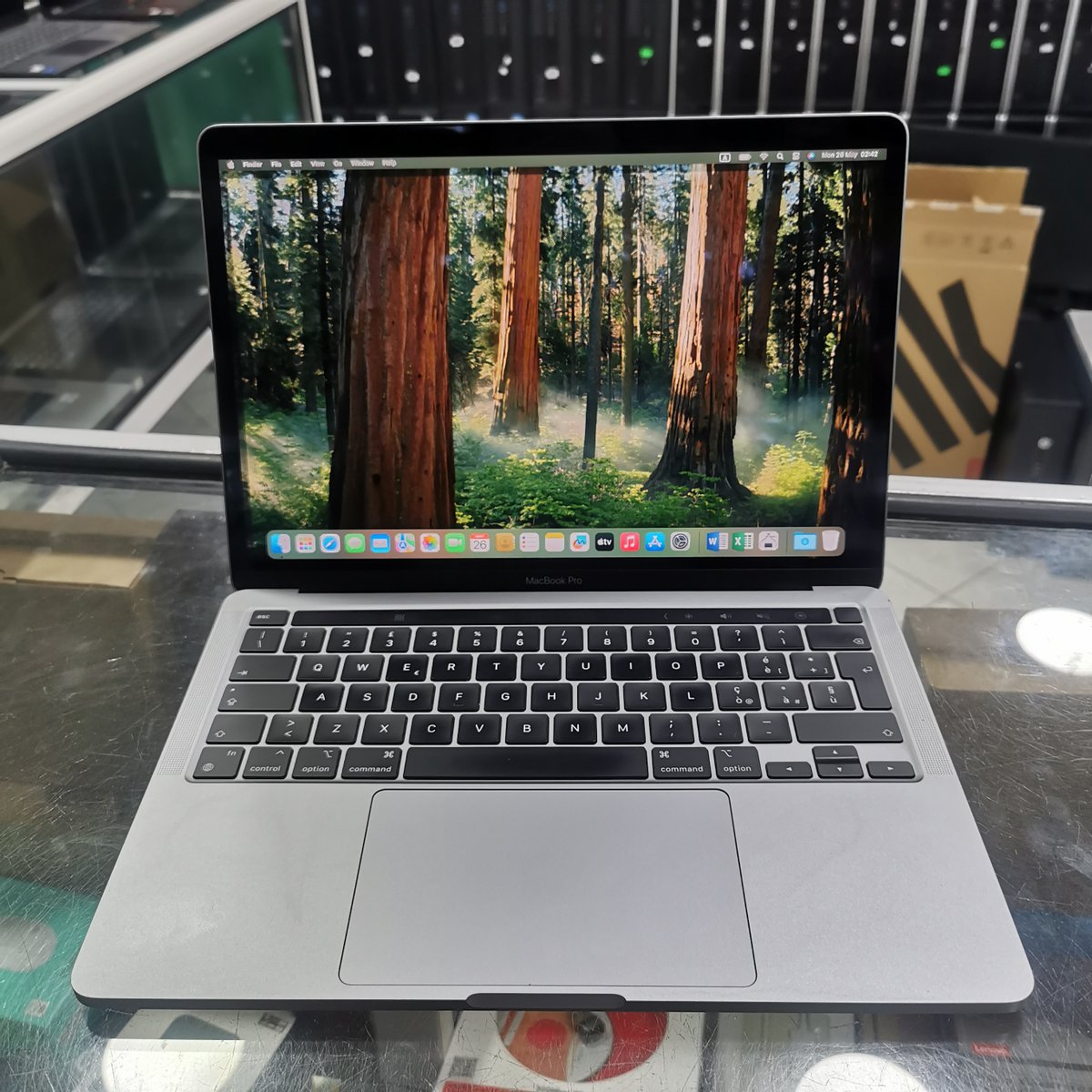 maxfor_systeme's tweet image. 💻 MacBook Pro 13&quot; M1 (A2338)
8 Go RAM | 256 Go SSD | Touch Bar
Gris Sidéral | Écran Retina
🔋 Batterie OK | 🛡️ Garantie 3 mois
📦 Livraison partout au Maroc
💰 8500 DHS
📩 DM pour + d’infos !
maxfor.ma/boutique/pc-po…
#MacBookPro #AppleM1 #TechMaroc #VenteMacBook #Maxforsysteme