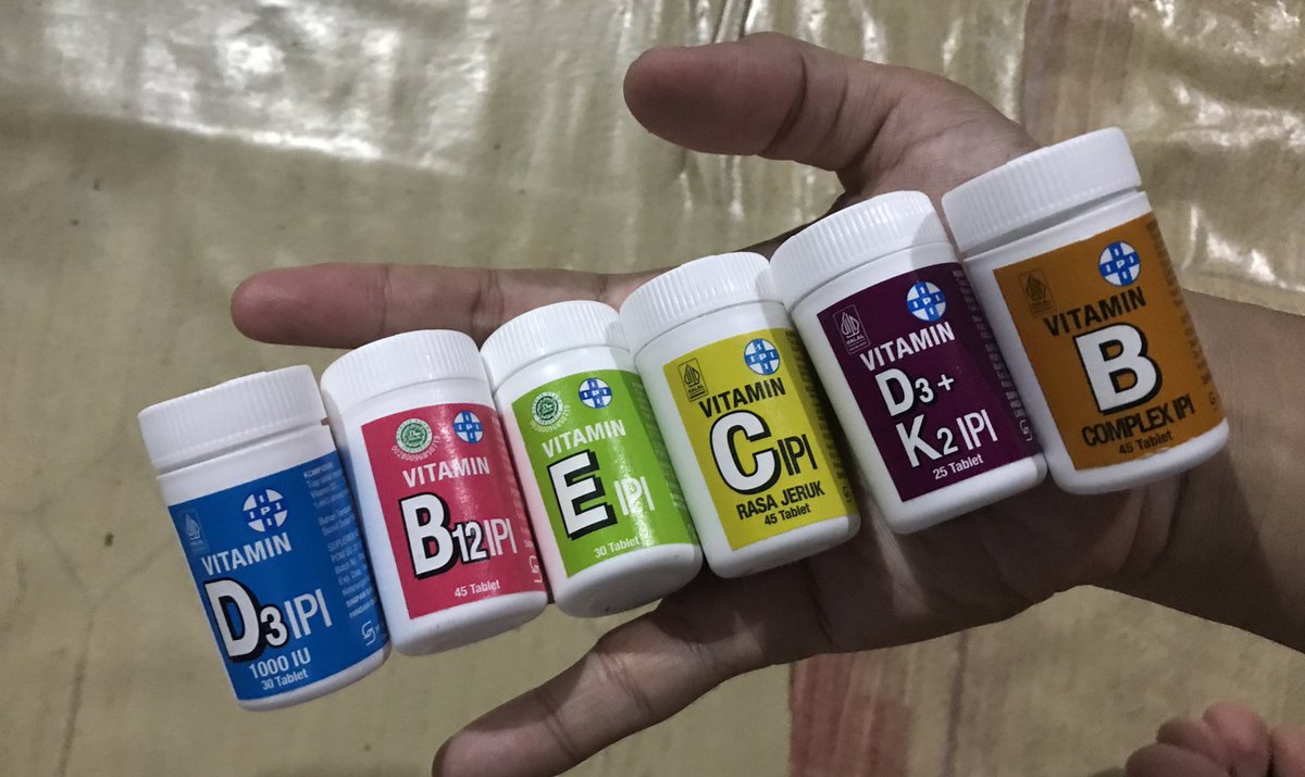 TLD_Survive's tweet photo. Sebentar panasssss bgtttt sebentar hujan angiiiin ... awas bikin sakit yaaa . Jangan lupa #Dopping #Vitamin sesuai kebutuhan yaaaa 😇😇😇
#Odhiv #Vitamin #Dopping #VitIPI #Sehat https://t.co/eUtQPIJJ2K