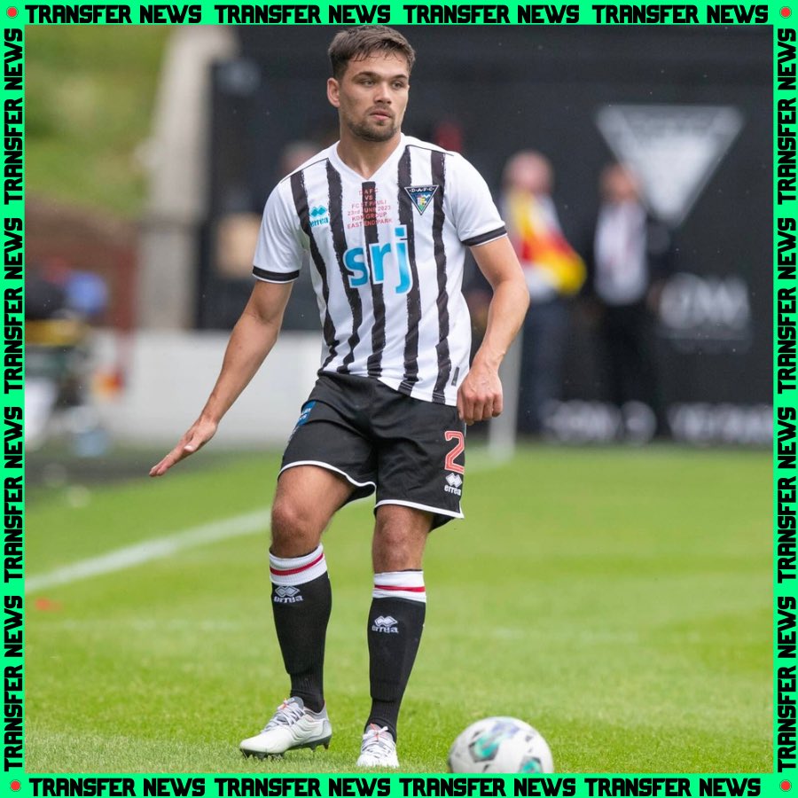 TRANSFER NEWS 🗞️ 

Glentoran are interested in signing 28 year old Scottish Right-Back Aaron Comrie - recently released by Dunfermline

With experience at Scottish Premiership and Championship levels, Comrie would give Glentoran a strong wing back option to mirror Amos

#COYG🐓