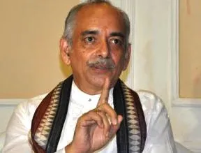 sambad_odisha's tweet photo. ଦୀଘା ଜଗନ୍ନାଥ ଧାମ ନାମକରଣ ପ୍ରସଙ୍ଗରେ ମୁହଁ ଖୋଲିଲେ ଗଜପତି ମହାରାଜ । କହିଲେ, ଶ୍ରୀକ୍ଷେତ୍ର ହିଁ ଏକମାତ୍ର ଜଗନ୍ନାଥ ଧାମ । ଦୀଘା ମନ୍ଦିରରୁ ଧାମ ନାମ ହଟାଇବାକୁ କଲେ ନିବେଦନ। ପଶ୍ଚିମବଙ୍ଗ ସରକାର ଦୀଘା ଜଗନ୍ନାଥ ମନ୍ଦିର ପ୍ରତିଷ୍ଠା କରିଛନ୍ତି ତେଣୁ ସରକାରୀ ସ୍ତରରେ ଏହାର ସମାଧାନ ହେବା ଆବଶ୍ୟକ।
#DibyasinghaDeba #Puri #Odisha https://t.co/mGsI6nKrPR