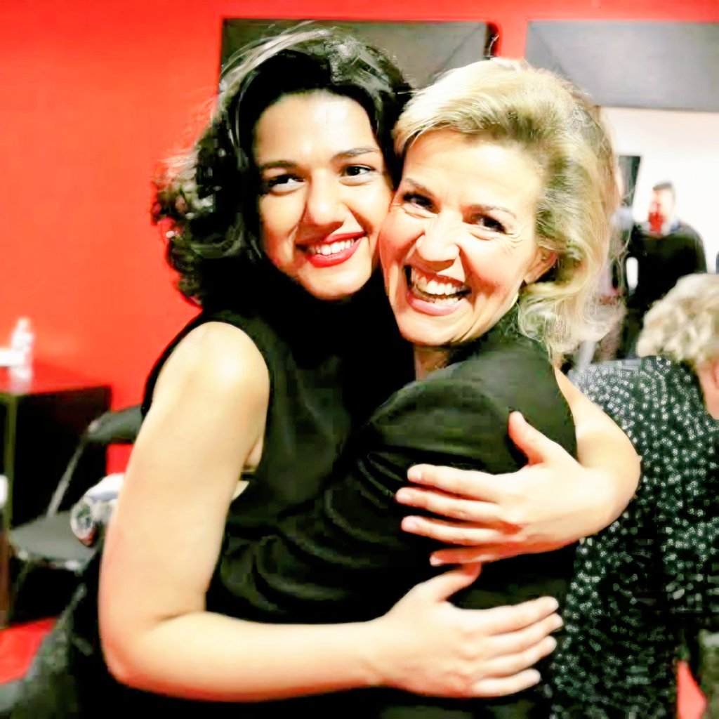 ConrothN's tweet image. #happyweek with #violinist #AnneSophieMutter and #pianist #KhatiaBuniatishvili 🎻🎶🎹🥰