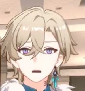 nirwasena's tweet image. Senja diteror minta cium sama tiga orang: