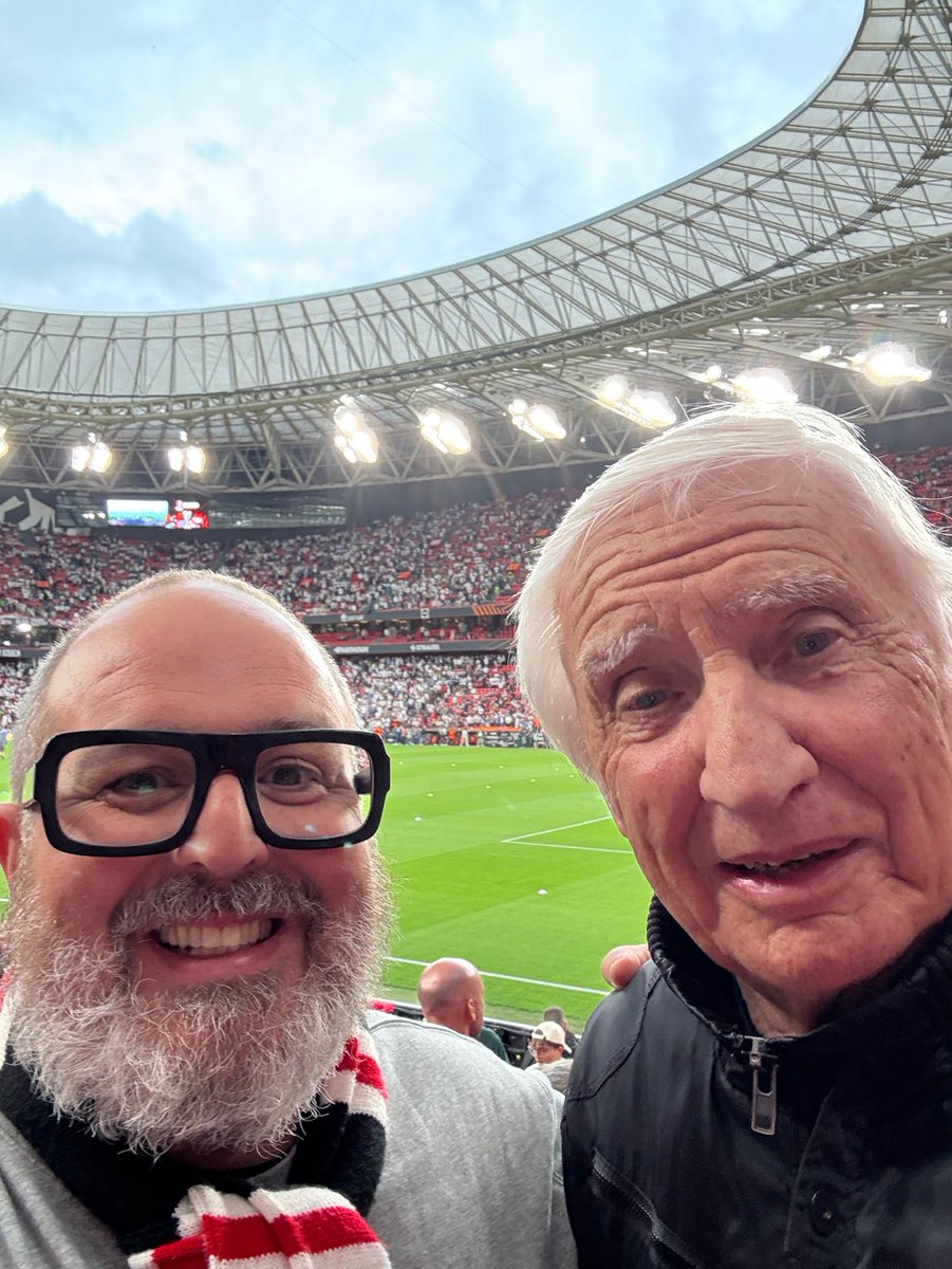 Hope everyone’s enjoying the bank hol! 🌞 Justin, Graham and the gang will be back in the morning to tell you alllll about Bilbao 🇪🇸✈️⚽️
