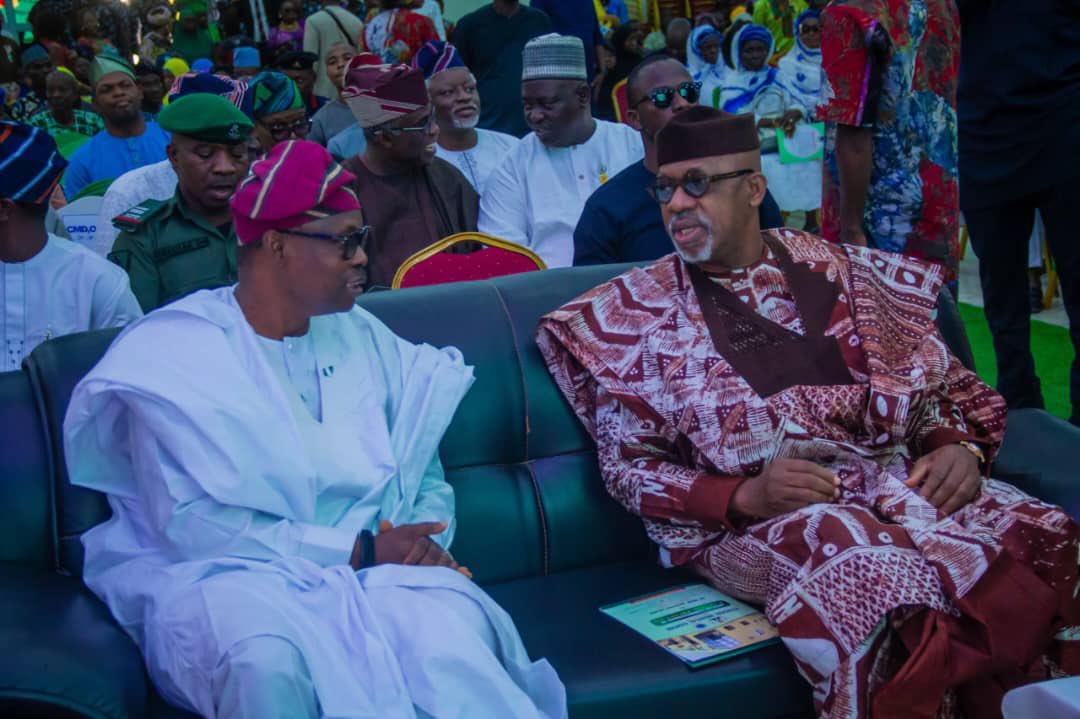 RENEWED HOPE AGENDA: NEW HEALTH PROJECTS COMMISSIONED IN OGUN STATE
Abeokuta, Nigeria |May 24, 2025

The Honourable Minister of State for Health and Social Welfare, Dr. Iziaq Adekunle Salako, on Saturday commissioned five major projects at the Federal Medical Centre (FMC),