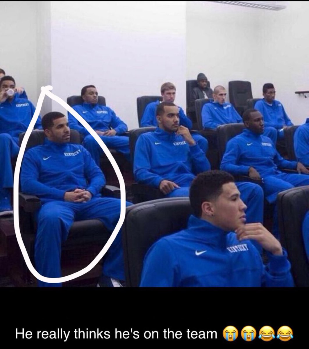 rebel_wydadi's tweet image. Murray à coté