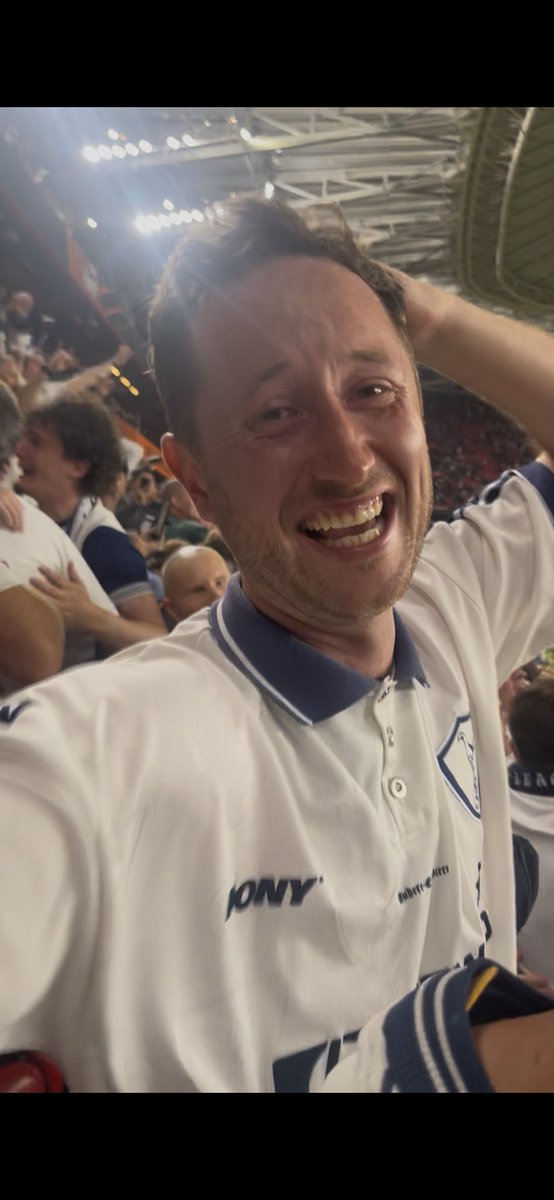 melvynbignall's tweet photo. For 100 minutes we shared the emotional rollercoaster of the Europa League final.

I don’t know your name. 
I don’t know if our paths will ever cross again.

But we witnessed something truly amazing on the 21st of May 2025! 

#TottenhamHotspur #EuropaLeagueFinal #YidArmy https://t.co/1odLiUI5js