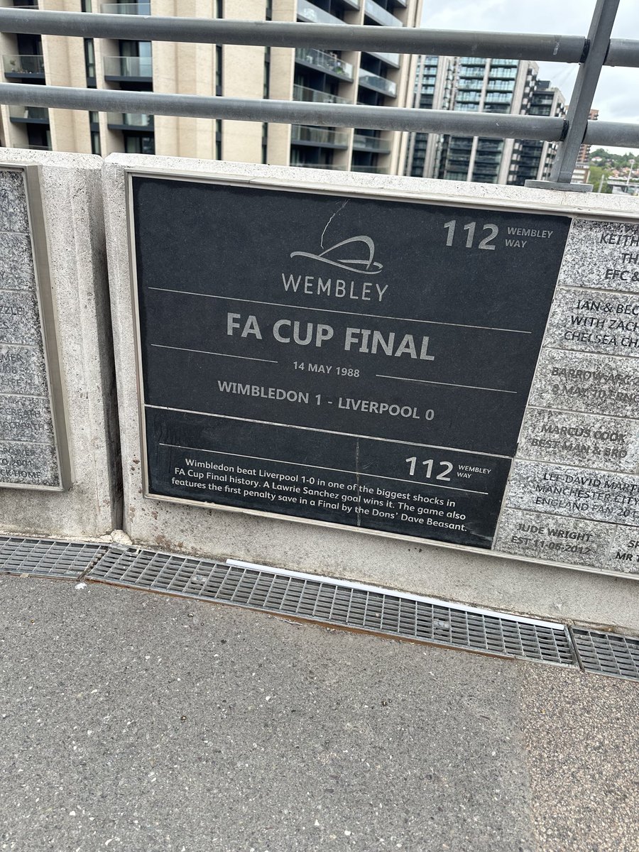 Just arrived at Wembley and just seen this. Didn’t know that was here! ⁦<a href="/AFCWimbledon/">AFC Wimbledon</a>⁩ #COYD