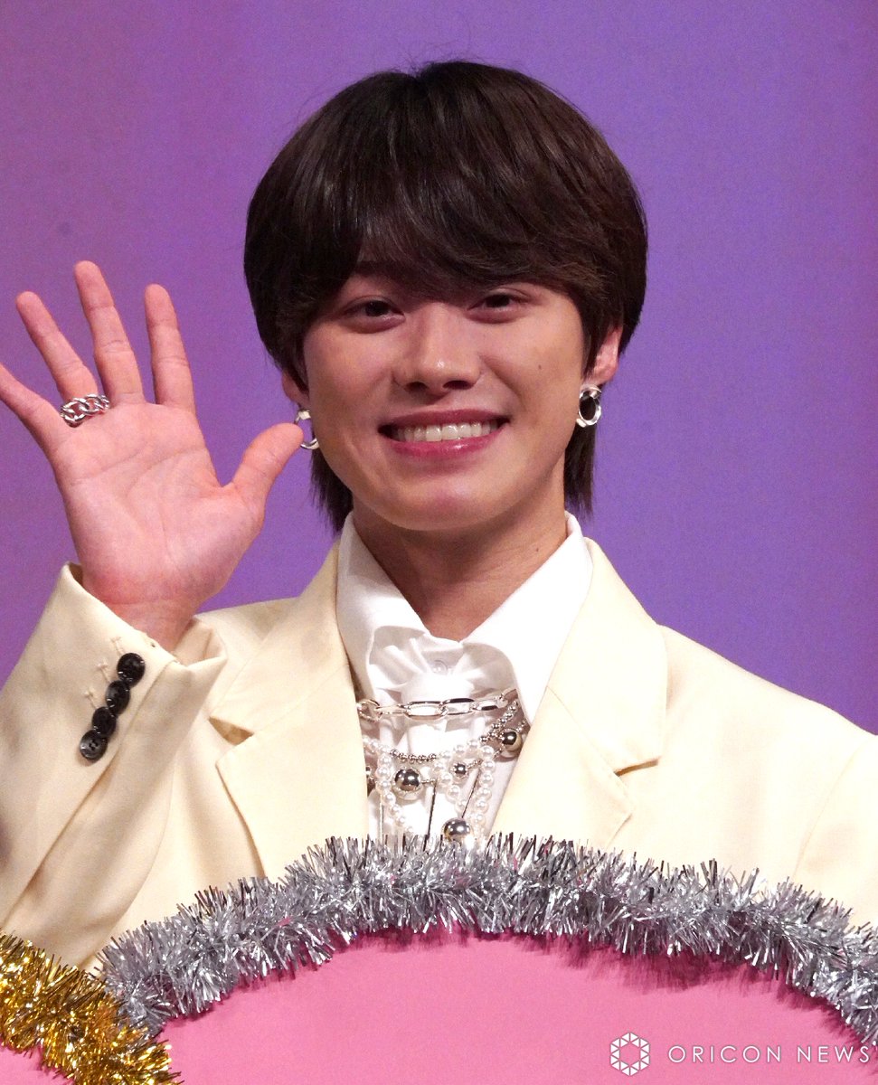 oricon's tweet photo. 映画『君がトクベツ』完成披露試写会✨

なにわ男子・大橋和也、事務所の壁超えたグループ結成❗️
パフォーマンス完成度に
💭「天才ちゃうかな」

🔻詳細＆写真多数
https://t.co/qszQCIUpl8

#映画君がトクベツ #君ベツ @kimibetsu_movie https://t.co/QFHz62wYpV